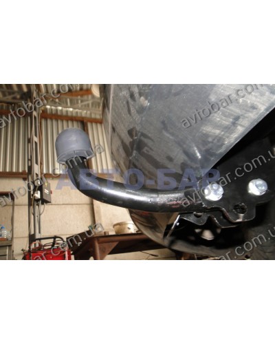 Фаркоп Fiat Freemont (2008-2022) Зйомний на болтах