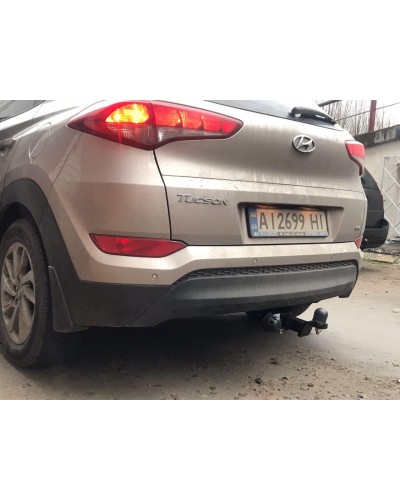 Фаркоп Hyundai Tucson (2015-2021) під квадрат. Vastol