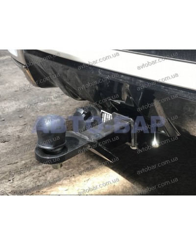 Фаркоп Land Rover Discovery Sport (2015-2024) під квадрат