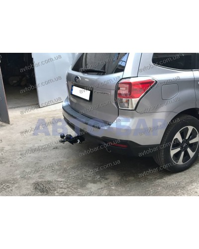 Фаркоп Subaru Forester (2013-2018) під квадрат. Субару Форестер