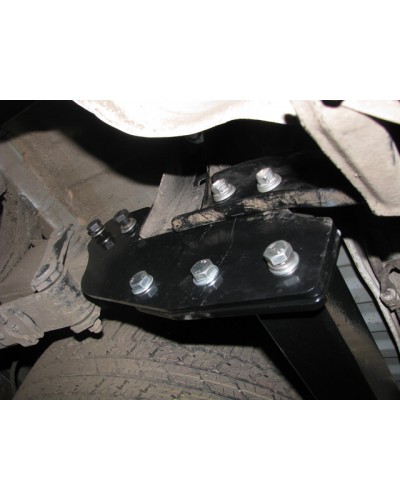 Фаркоп Toyota Hilux (с 2015--) Тойота Хайлюкс