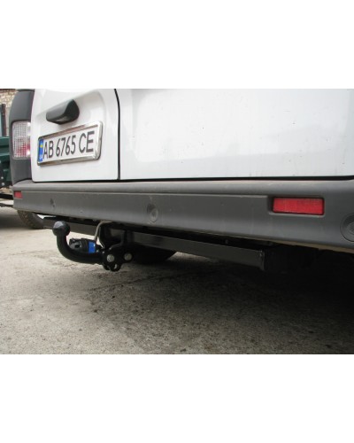 Фаркоп на Opel Vivaro (2001-2014) Опель Віваро