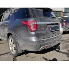 Фаркоп Ford Explorer (2010-2019) под квадрат