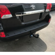 Фаркоп Toyota Land Cruiser 200 (2008-2022) на штатную балку