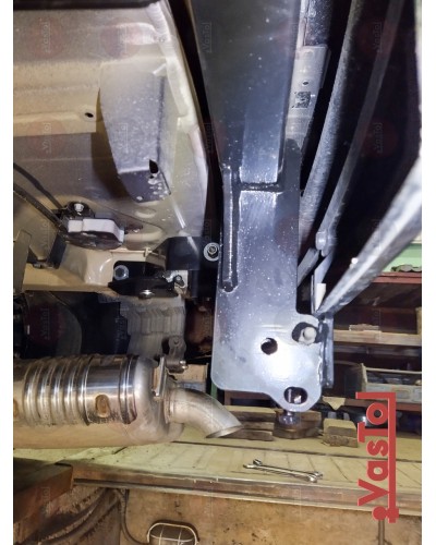 Фаркоп Hyundai SantaFe 4 (з 2021 -) під квадрат. Vastol