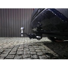 Фаркоп Audi Q7 (2015-2025) Під квадрат