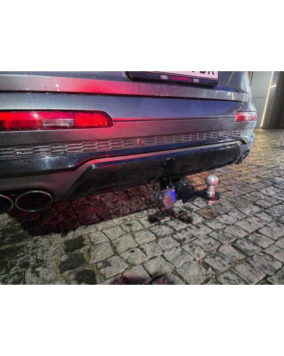 Фаркоп Audi Q7 (2015-2025) Під квадрат