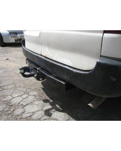 Фаркоп Toyota Hiace (1997-2010) Тойота Хайс