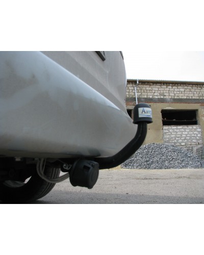 Фаркоп Mazda MPV (1999-2006) Запаска в салоні