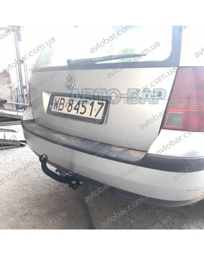 Фаркоп Volkswagen Golf 4 (1996-2003) Хэтчбек \ Универсал