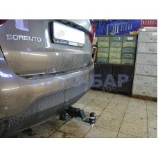 Фаркоп Kia Sorento (2009-2013) під квадрат. Автопристрій