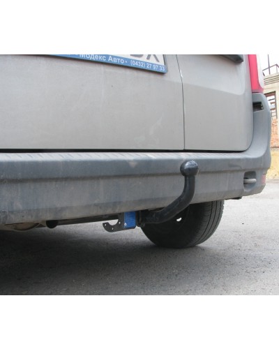 Фаркоп Renault Logan MCV універсал (2008-2013) Рено Логан МСВ