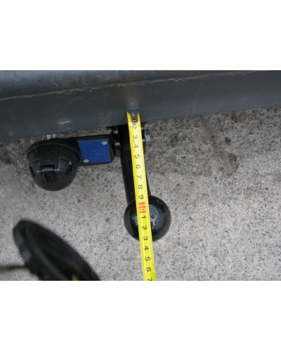 Фаркоп на Opel Vivaro (2001-2014) Без подрезки бампера