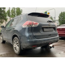 Фаркоп на Nissan Rogue (c 2013--) Під квадрат