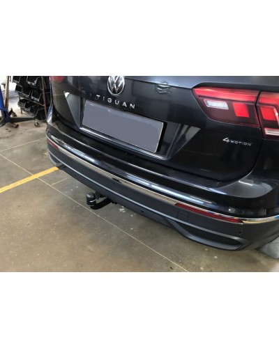Фаркоп Volkswagen Tiguan 2 (2016-2024) Steinhof. Польща. Зйомний на болтах.