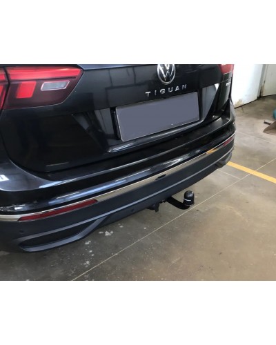 Фаркоп Volkswagen Tiguan 2 (2016-2024) Steinhof. Польща. Зйомний на болтах.