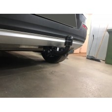 Фаркоп Volvo XC40 (2017-2025) Steinhof. Польща. Зйомний на болтах.