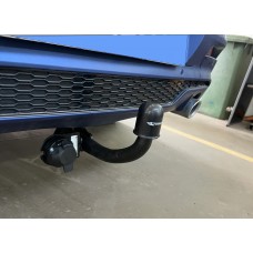 Фаркоп BMW X4 F26 (2014-2018) Steinhof. Польща. Зйомний на болтах.