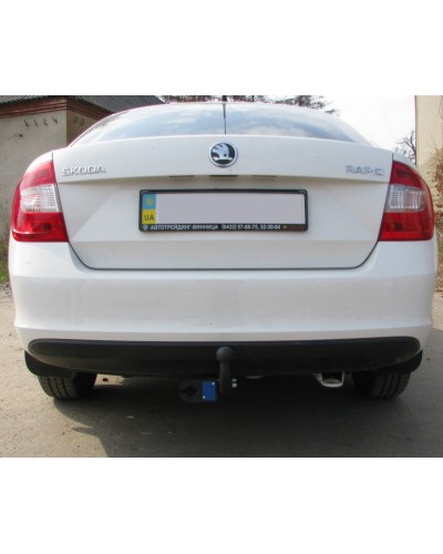 Фаркоп Skoda Rapid (з 2012--) Зйомний крюк