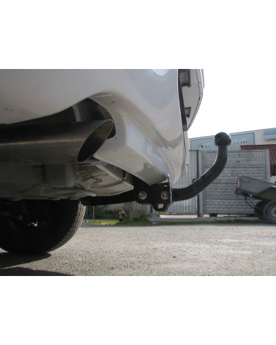 Фаркоп Ravon R-4 (c 2014--) Равон Р4