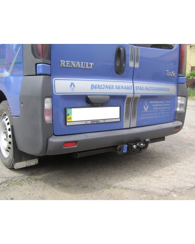 Фаркоп Renault Trafic (2001-2014) Без подрезки бампера