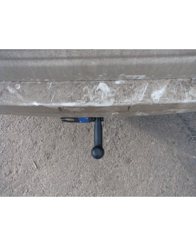 Фаркоп Nissan X-trail t30 (2001-2007) Автопристрій