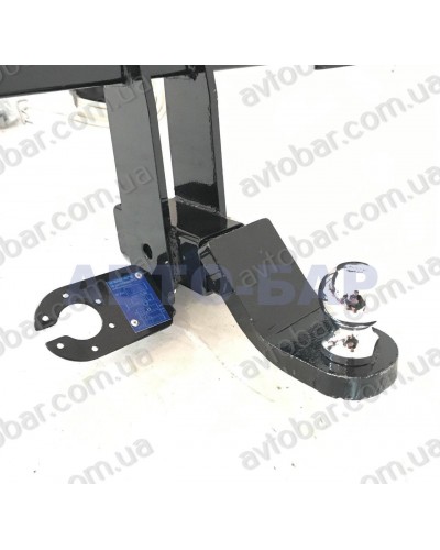 Фаркоп Subaru Outback (2015-2019) под квадрат. Автопрстрій