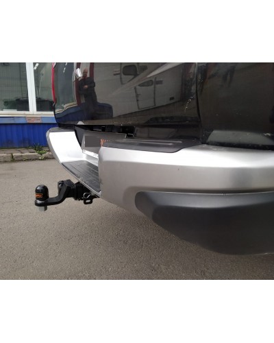 Фаркоп Mitsubishi L200 (2015-2024) під квадрат