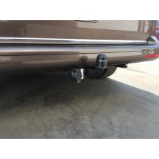 Фаркоп Volkswagen Transporter T5 (2003-2015) Steinhof. Польща. Зйомний на болтах.