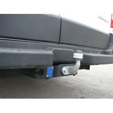 Фаркоп Nissan NV 400 ЗАДНИЙ ПРИВОД (2010-2025). Задний привод. Кованый крюк