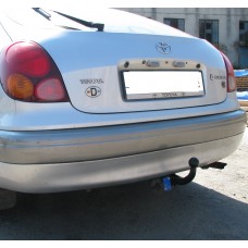 Фаркоп Toyota Corolla E11 (1997-2002) Седан \ Ліфтбек. Зйомний на болтах