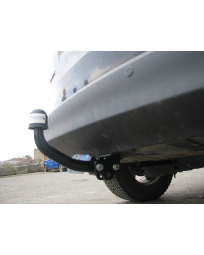 Фаркоп на Toyota Rav-4 (c 2013--) Тойота Рав 4