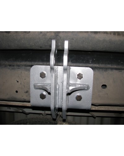 Фаркоп Volkswagen Amarok (2010-2022) Фольксваген Амарок