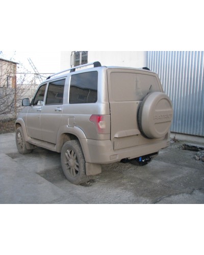 Фаркоп UAZ Patriot (з 2015--) Зйомний