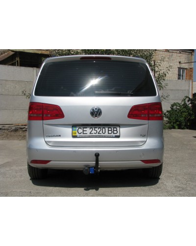 Фаркоп Volkswagen Touran (з 2002--) Фольксваген Тоуран