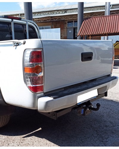 Фаркоп на Mazda BT-50 I (2006-2011) Мазда БТ-50