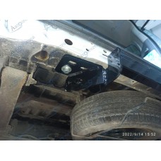Фаркоп Nissan NV200 (с 2009--) Автопристрій