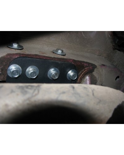 Фаркоп Mitsubishi Lancer 10 (с 2007--) Баняк выхлопной поперек машины