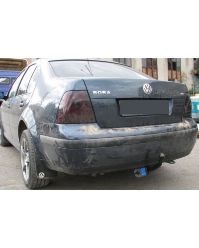 Фаркоп Volkswagen Bora (1997-2005) Седан Універсал