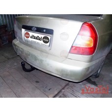 Фаркоп Hyundai Accent седан (2000-2006)