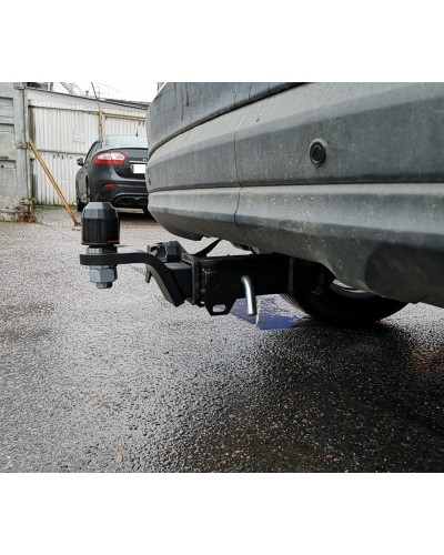 Фаркоп Subaru Forester (2008-2013) Під квадрат