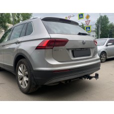 Фаркоп Volkswagen Tiguan 2 (2016-2024) Під квадрат