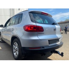 Фаркоп Volkswagen Tiguan 1 (2007-2016) Під квадрат. Автопристрій
