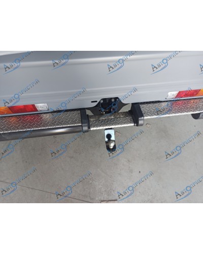 Фаркоп Toyota Land Cruiser 70 \ 78 (2022-2025) под квадрат. На штатную балку