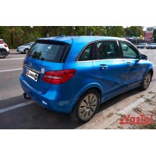 Фаркоп на Mercedes A w176 (2012-2018) Vastol