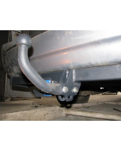 Фаркоп Kia Pregio (1995-2006) Сьемный на болтах