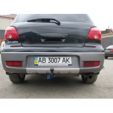 Фаркоп на Mitsubishi Outlander (2003-2008) Мітсубісі Аутлендер
