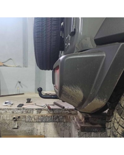 Фаркоп Suzuki Jimny (2018-2025) Зйомний на болтах