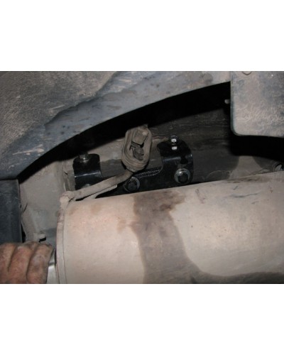 Фаркоп на Mitsubishi Outlander XL (2006-2012) Митсубиси Аутлендер