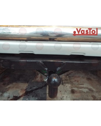 Фаркоп Toyota Fortuner (2005-2014) Vastol
